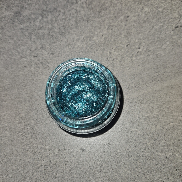 Lemonhead Glitter: Spacepaste Pro Squad in Editorial Gems - Picture 5 of 11